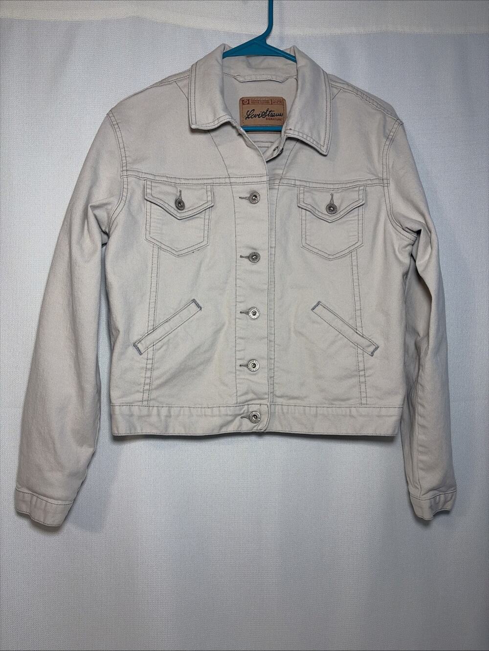 Levi’s Women’s Small Beige Denim Jacket Classic Pockets EUC